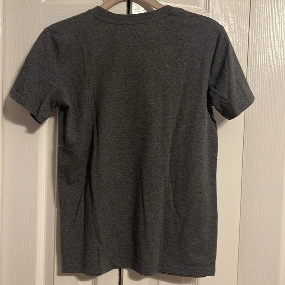 Champion short sleeve grey shirt size kids large NWOT